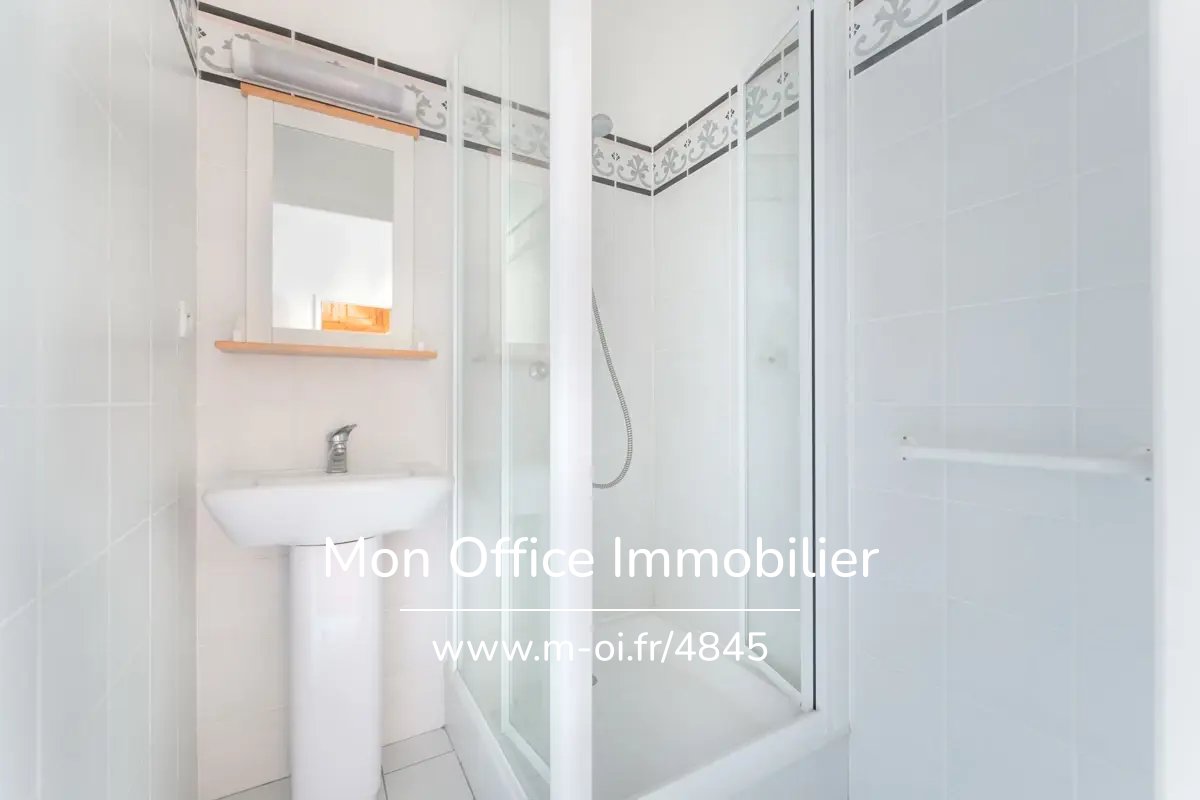 Maison d'architecte type 7 avec piscine et double garage — 22