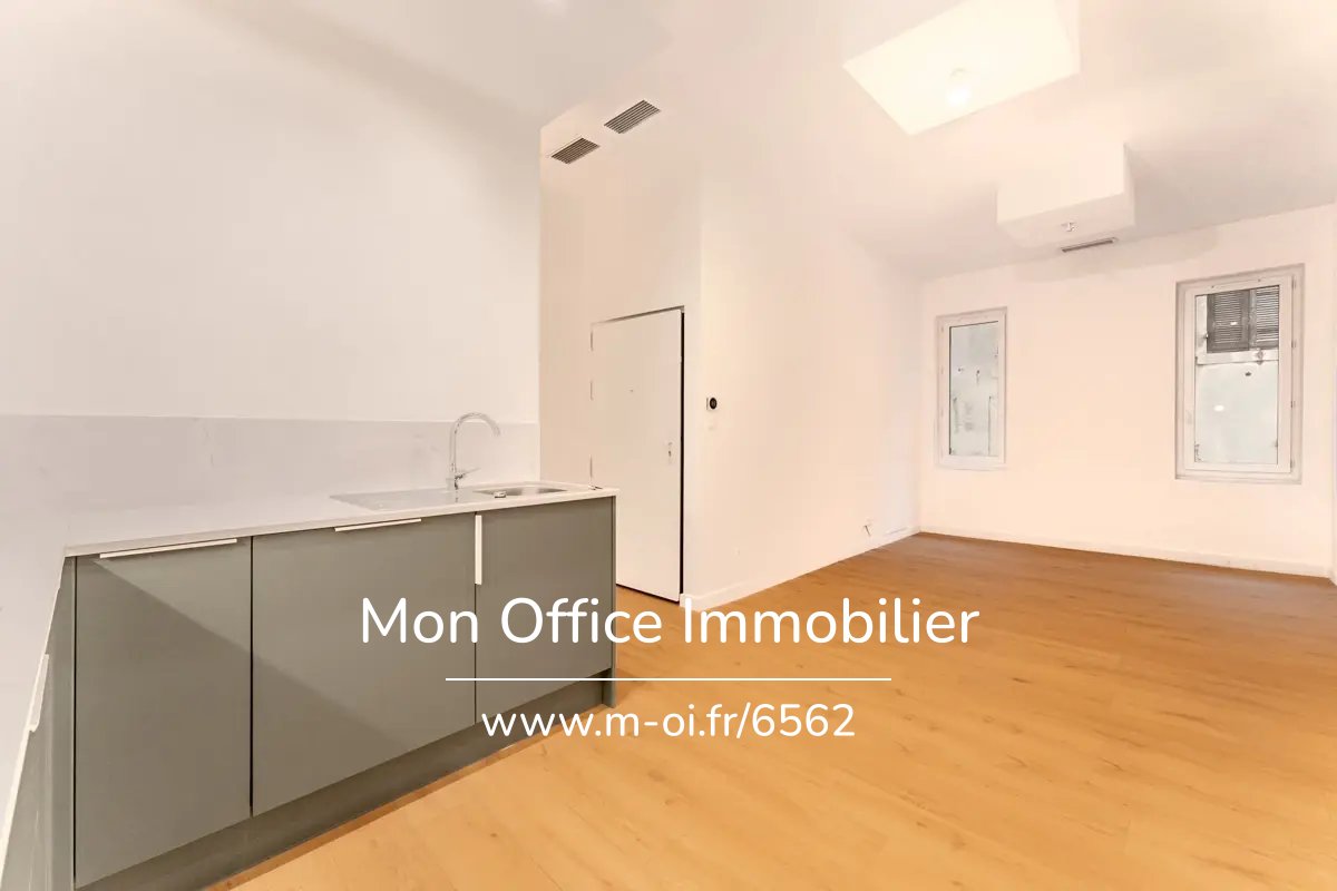 Type 3 de 61m² - balcon - Centre-Ville Embrun — 7