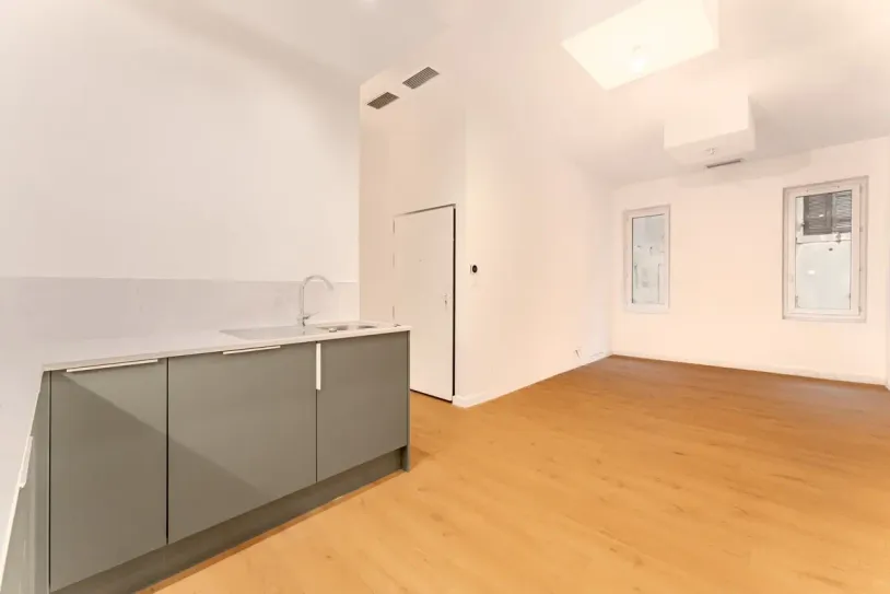 Type 3 de 61m² - balcon - Centre-Ville Embrun — 5