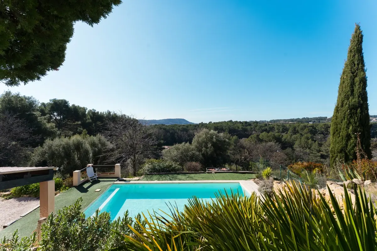Photo 2 - Propriété avec vue sur la baie des Lecques et les vignes
