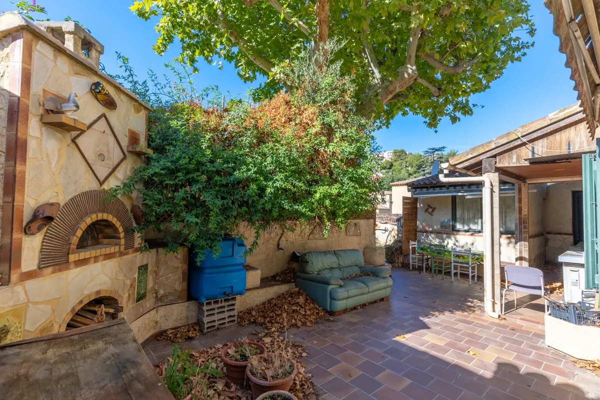 Photo 2 - Maison 4 pièce(s) à Marseille 11e Arrondissement (13011)