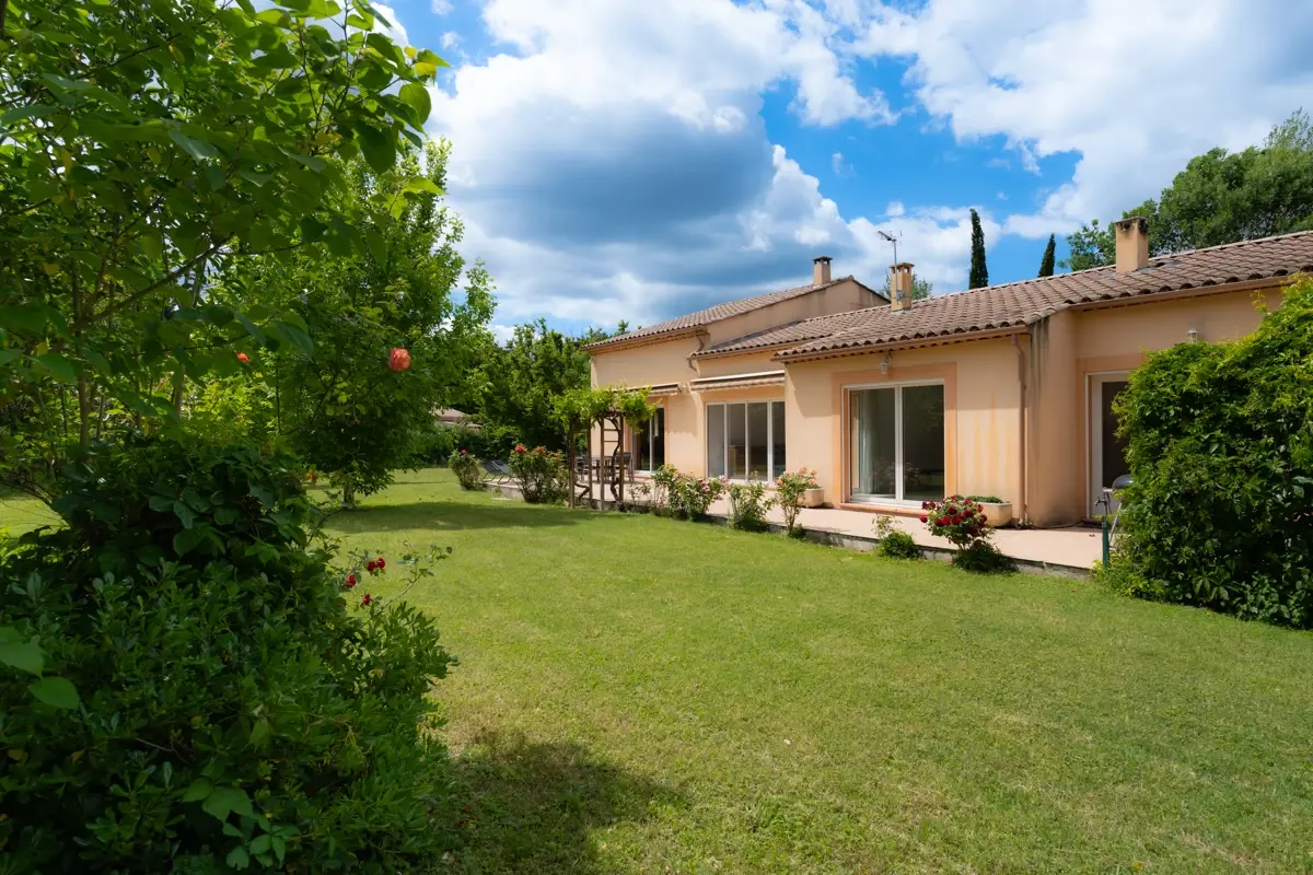 Photo 2 - Maison familiale à Cabriès avec terrasse, jardin et garages