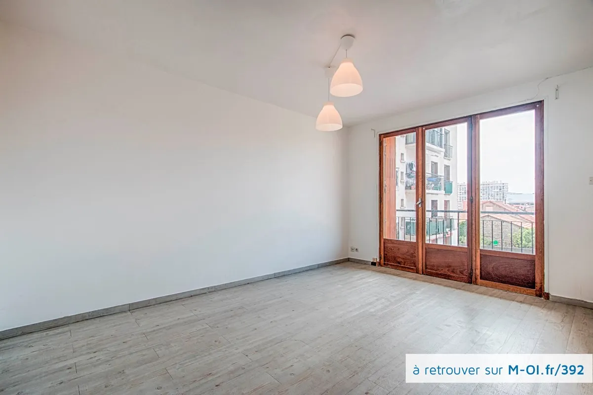 Photo 2 - 13014 Marseille -  Appartement T1 36m2.