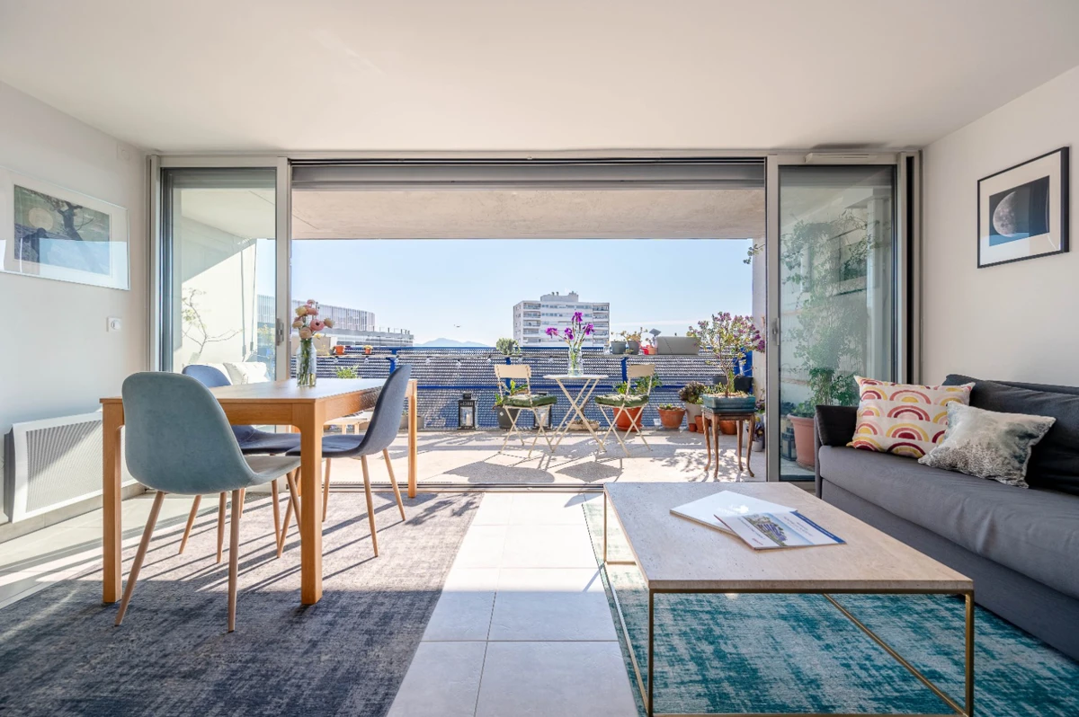 Photo 2 - Appartement 3 pièces avec terrasses et parkings à Marseille 4e Arrondissement