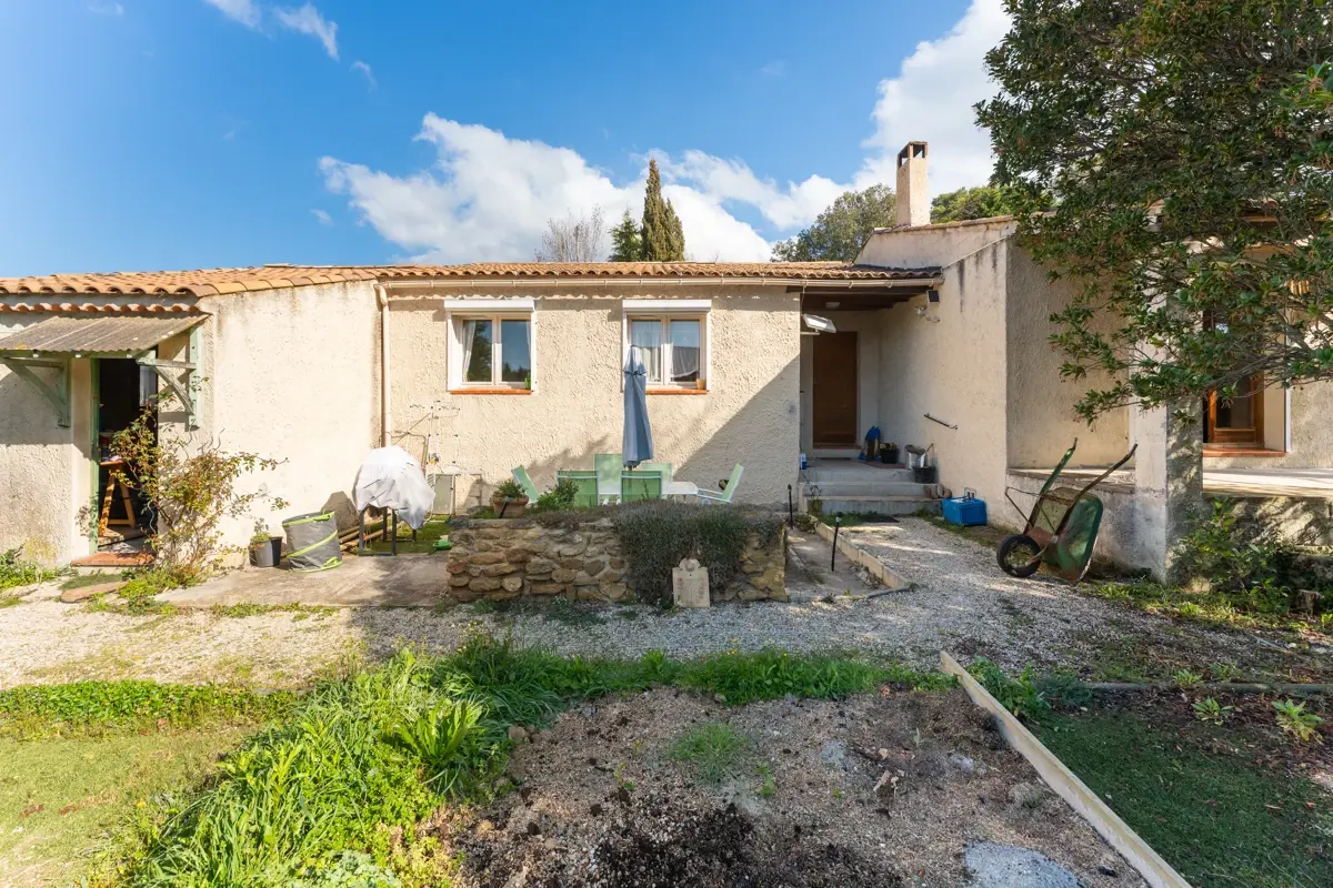 Photo 2 - Maison 4 pièces au calme