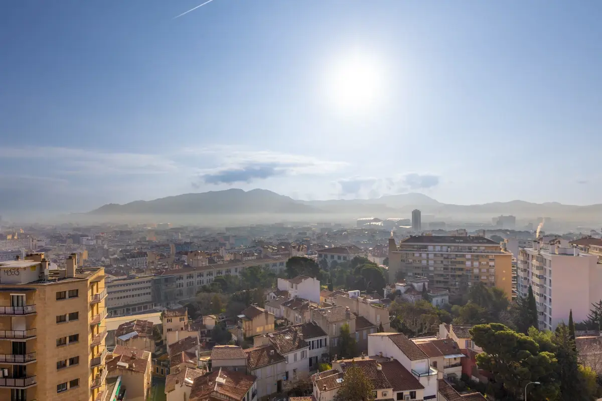 Photo 1 - Appartement 4 pièces avec terrasses aux vues panoramiques et parking dans le 6 arrondissement de Marseille