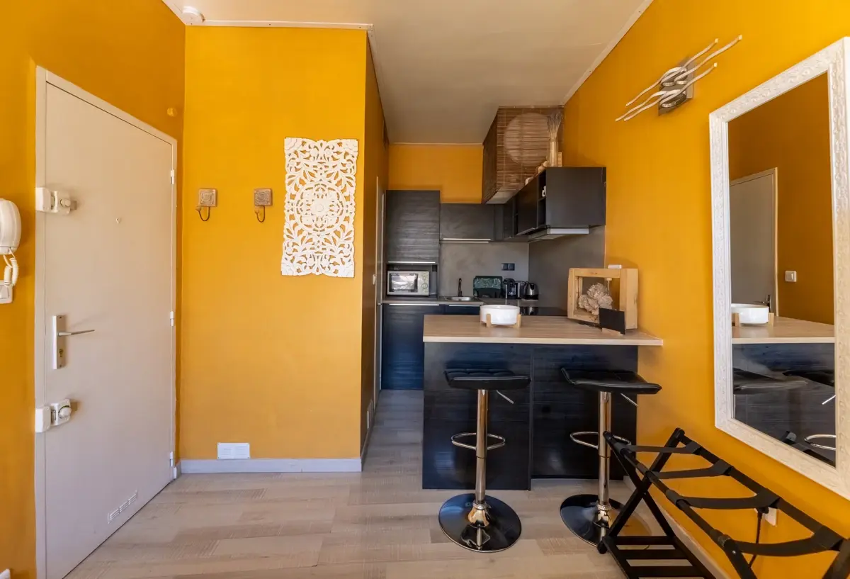 Photo 4 - Appartement - 20m2 - Dernier étage - Terrasse - Centre ville historique - 13100