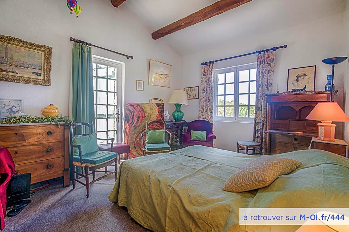 Photo 4 - 13100 - Aix-en-Provence SUD - PONT DE L'ARC - Vente Maison - 170m2 hab + 100m2 de garage - Piscine - 1712m2 