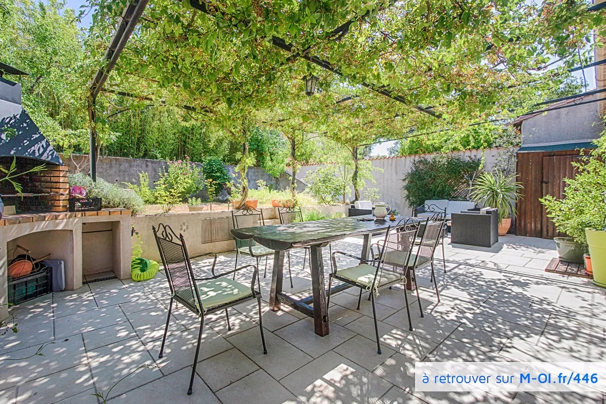 Photo 2 - Vendue - MARTIGUES (13500)- SOUS COMPROMIS - Ferrieres- Villa T5/6 de 110m2 avec belles prestations - Jardin de 250M2 - Garage
