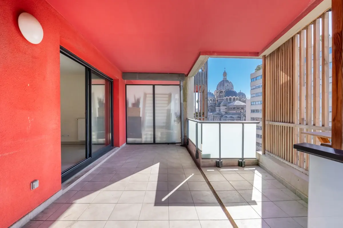 Photo 1 - Appartement 3 pièces avec terrasse et box dans le 2e arrondissement de Marseille