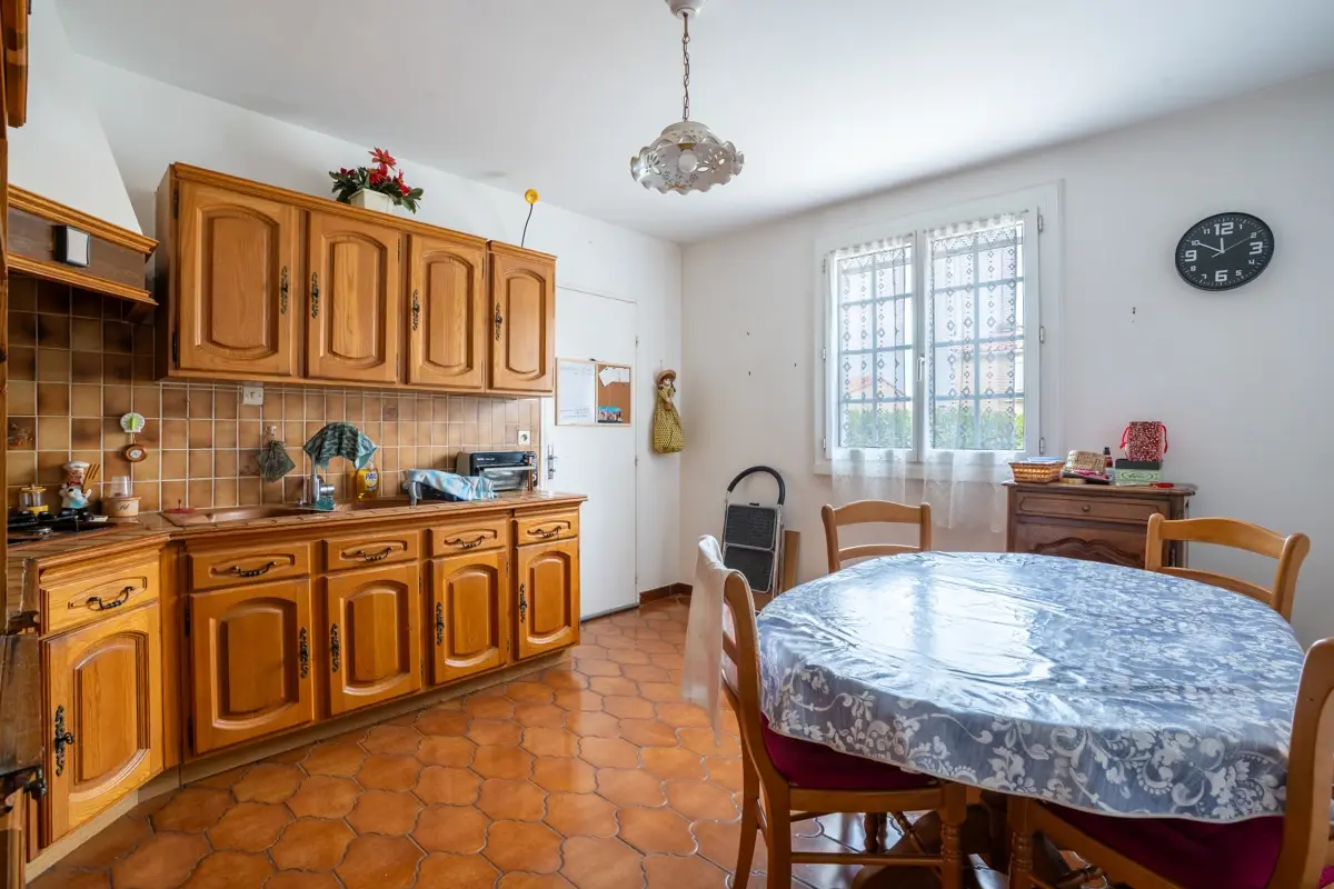 Photo 5 - Maison 5 pièces avec garage