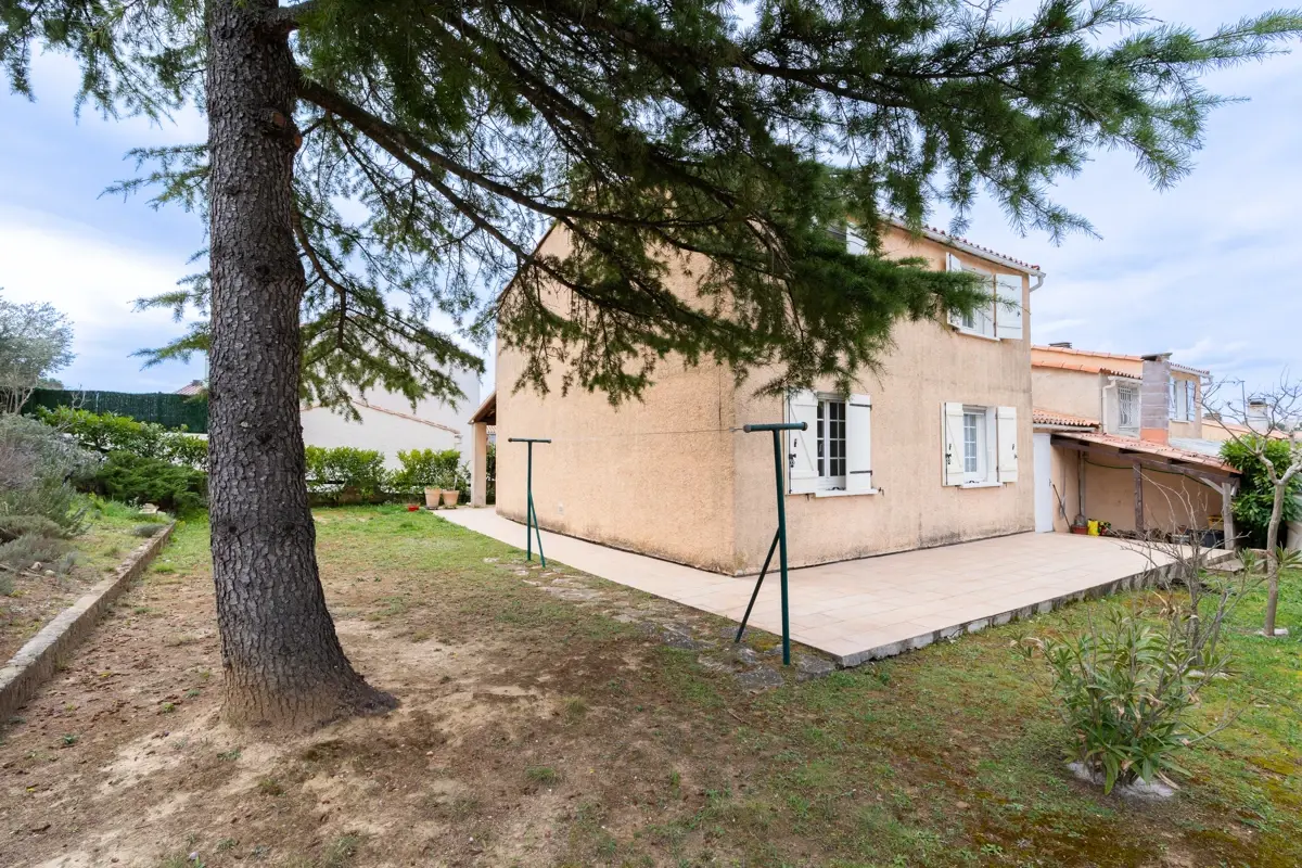 Photo 1 - Maison 5 pièces avec garage