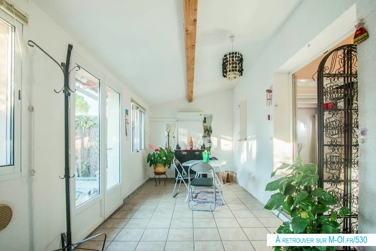 Photo 2 - VENDUE - EXCLUSIVITE - Jolie maisonnette dans résidence avec piscine - T2 avec jardin et véranda - Place de parking privative
