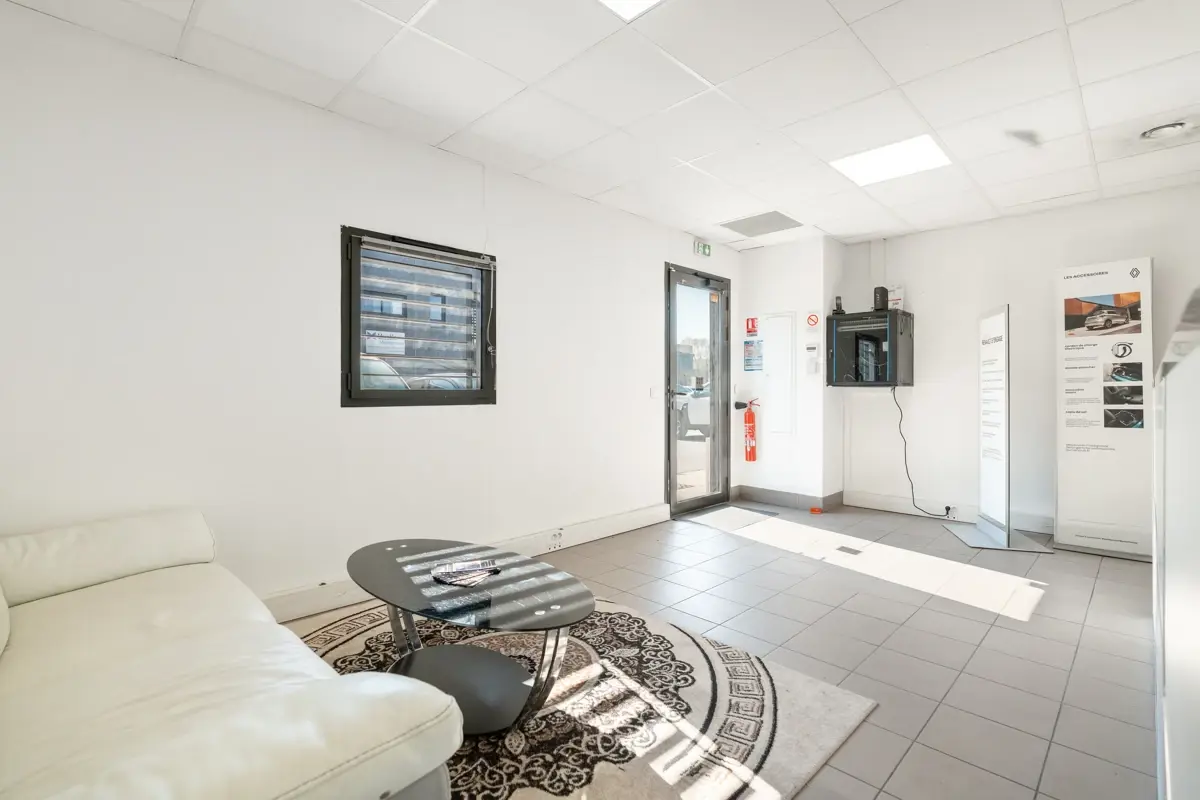 Photo 4 - Local Professionnel Les Milles