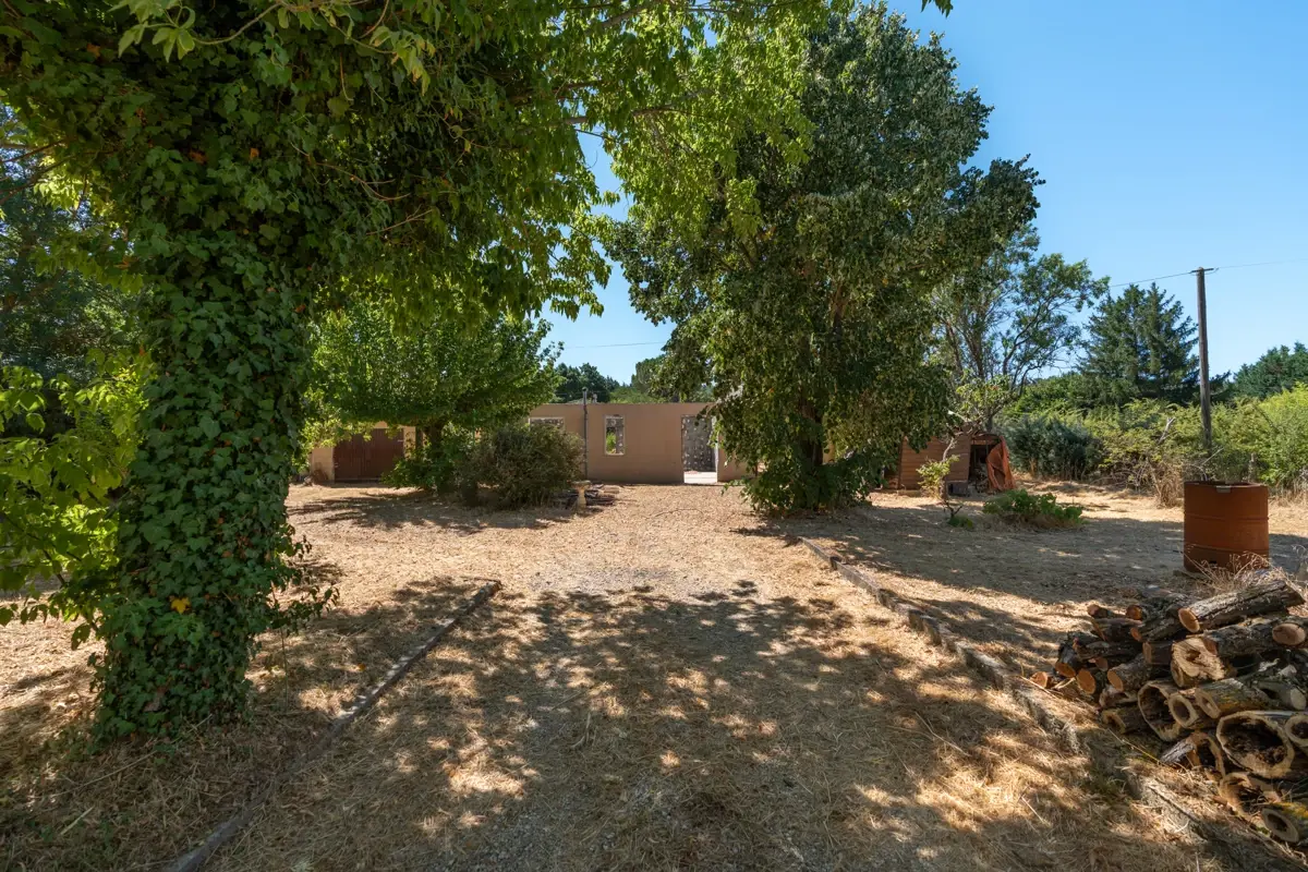 Photo 1 - JOLI TERRAIN 2200m2/ libre constructeur/ constructible et piscinable à Rians (83560)/ ZONE Nh du PLU