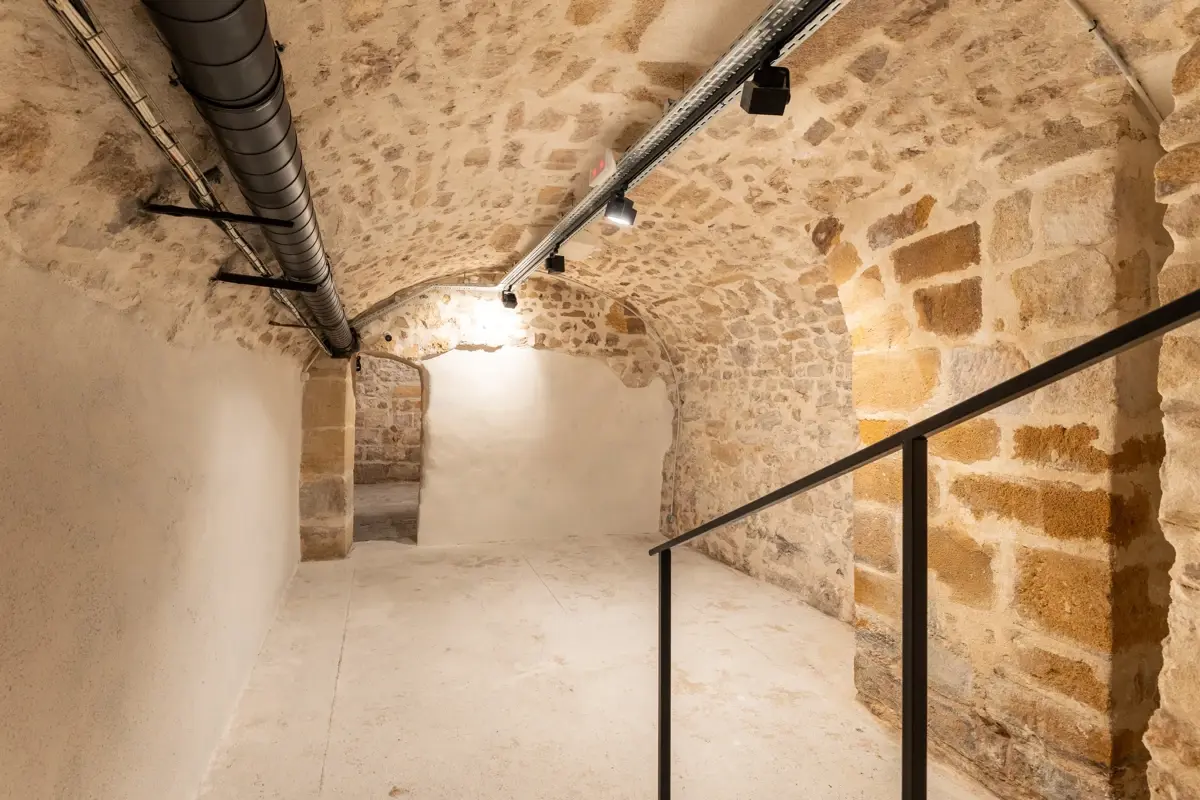 Photo 3 - Local Professionnel - 3 pièces - Rénové - 180m2 - Quartier Prêcheurs - Aix-en-Provence - 13100