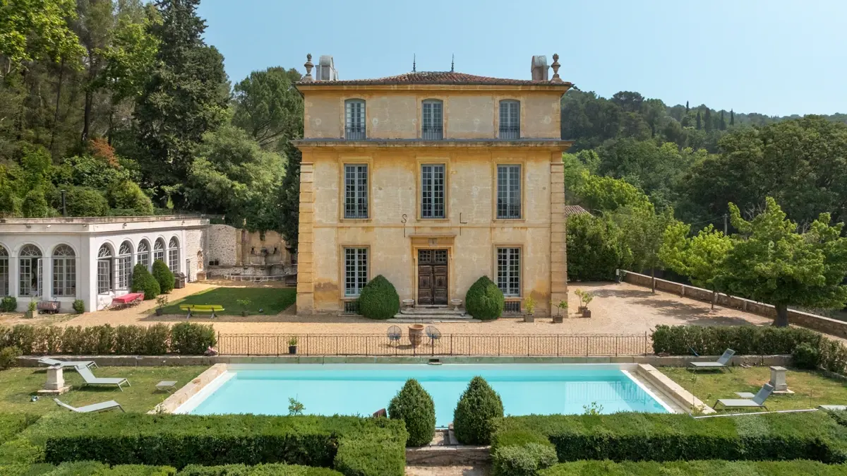Photo 2 - Bastide 8 pièces - 400m2 + gardien avec T2 et T1 + Orangeraie 80m2 + Piscine + bassin - Parc de plus de 2ha.