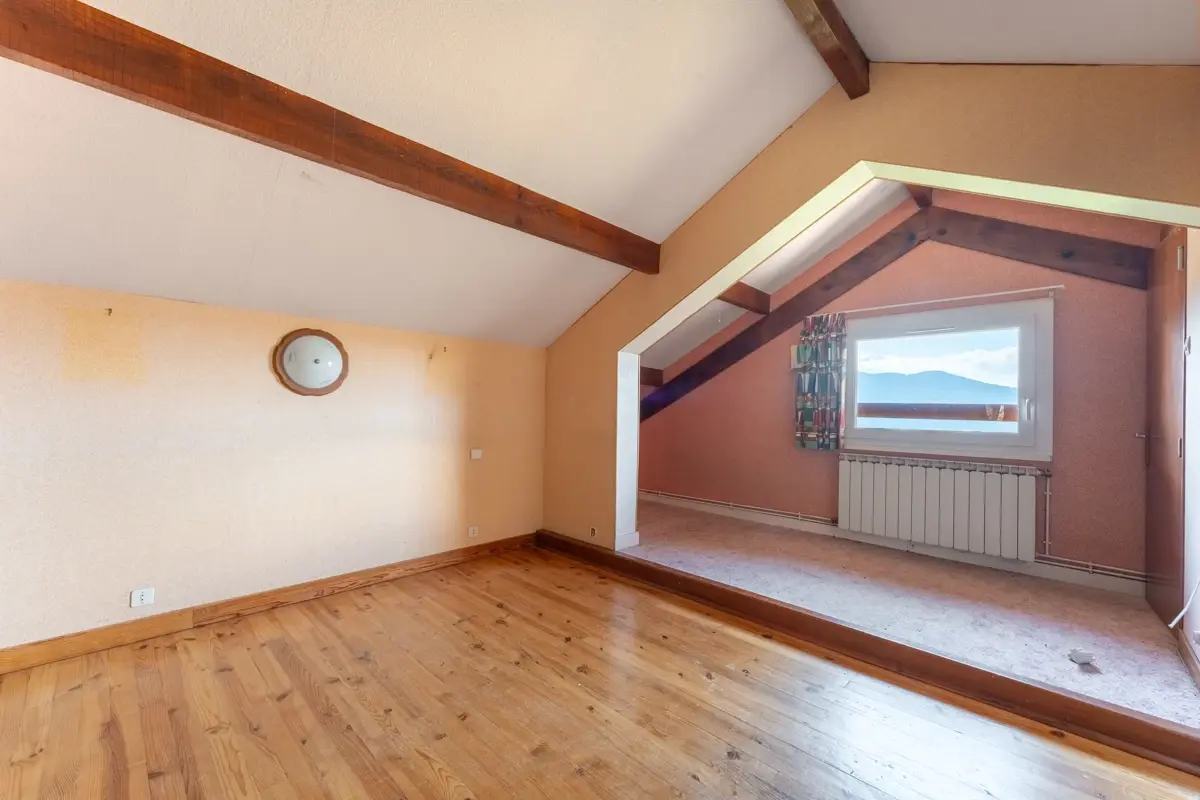 Photo 4 - Maison T8 - terrain 1300 m² Vue imprenable sur le Lac