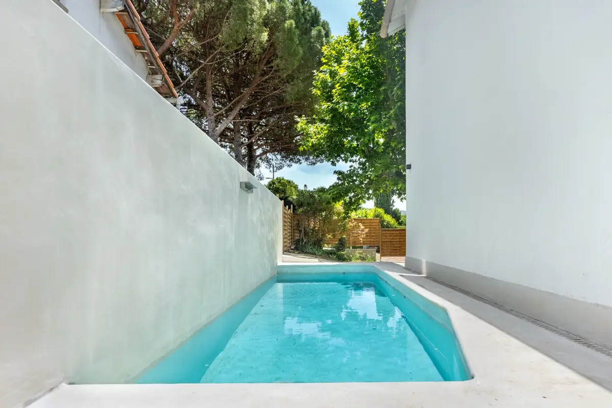 Photo 1 - Maison 5 pièces/ Terrasse/ Piscine/ stationnements