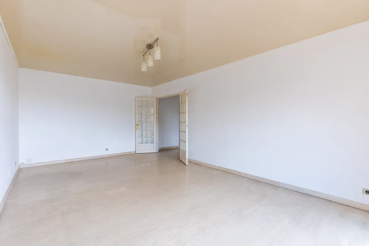 Photo 4 - Appartement de type 4 avec extérieurs et box dans le 1er arrondissement de Marseille
