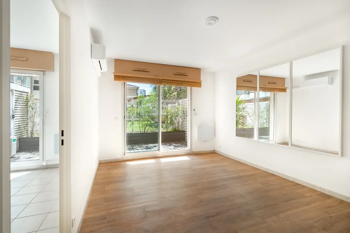 Photo 2 - Appartement 3 pièces avec terrasse