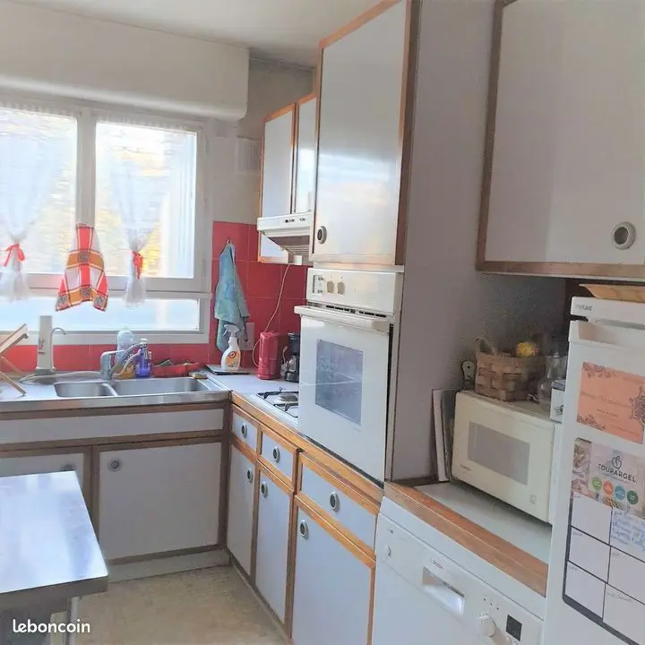 Photo 2 - Appartement 3 pièce(s) à Aubagne (13400)
