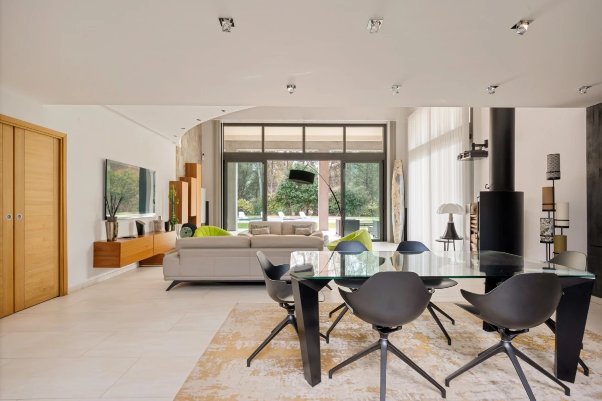 Photo 3 - Belle maison de 272m² sur 5200m² de jardin paysagé