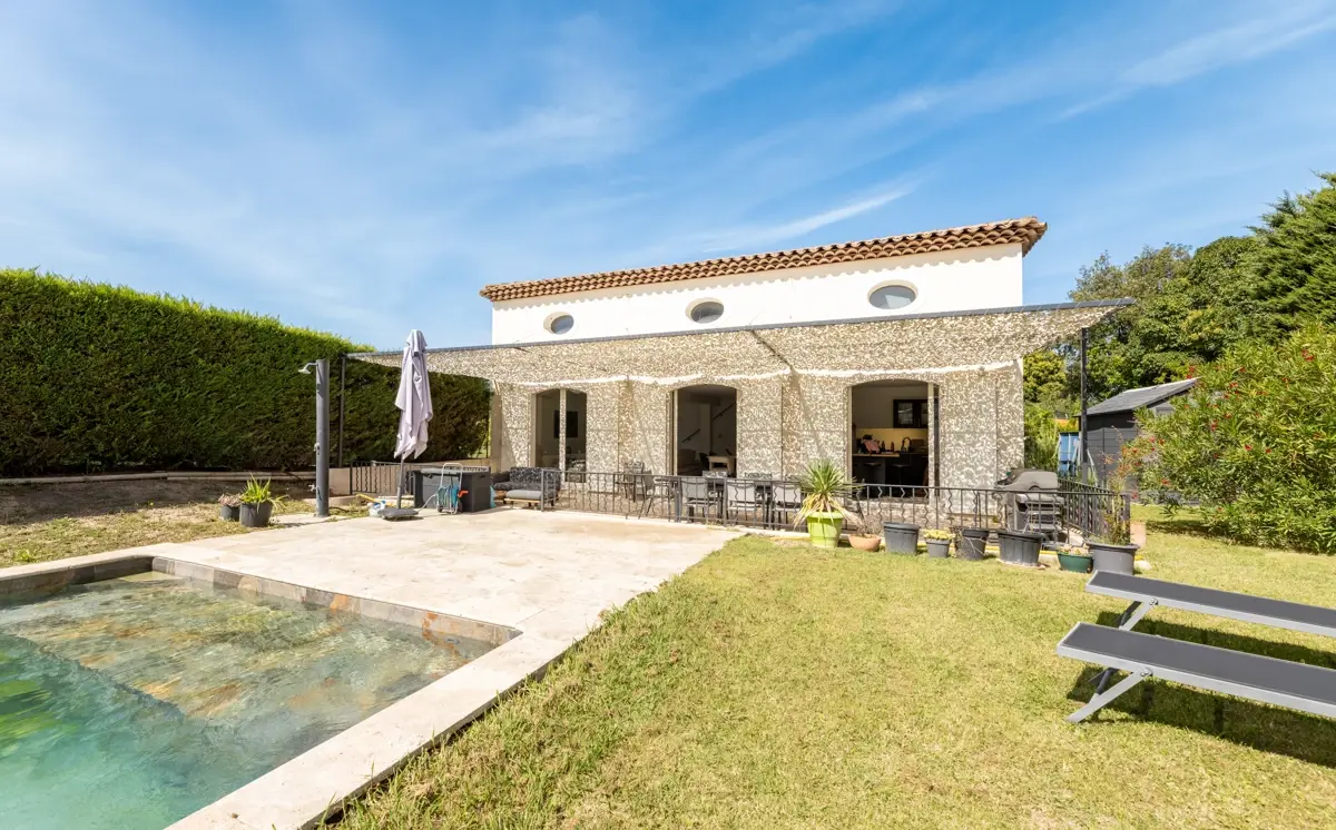 Photo 2 - Villa 4 chambres avec piscine et dépendance