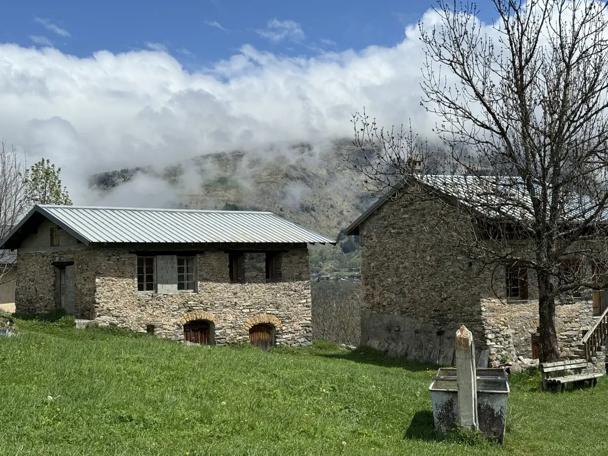 Photo 3 - Ensemble immobilier de 2 chalets avec terrain