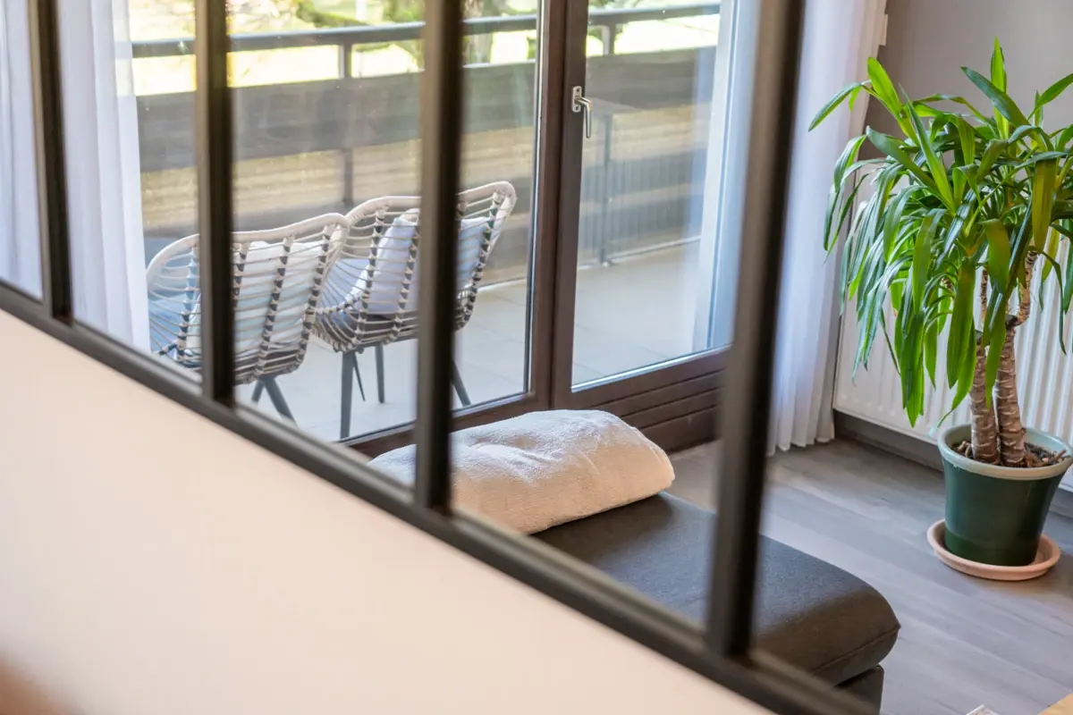 Photo 3 - Appartement 2 pièces et balcon - cave - parking de copropriété