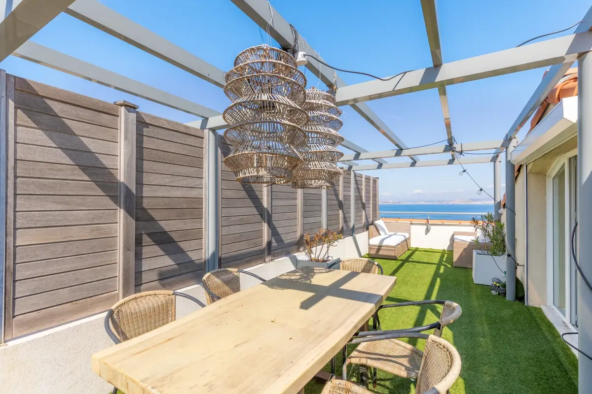 Photo 3 - Penthouse 4 pièces avec terrasses et garage - Vue mer 