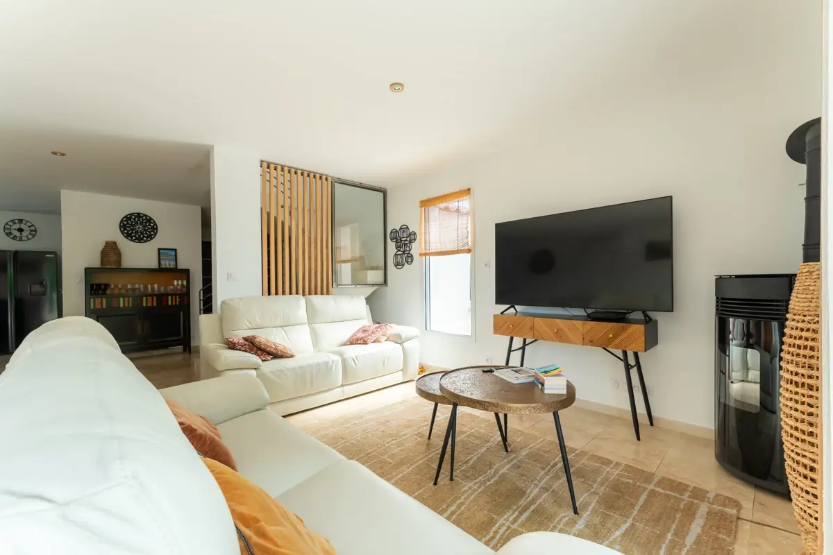 Photo 4 - Villa contemporaine avec piscine 