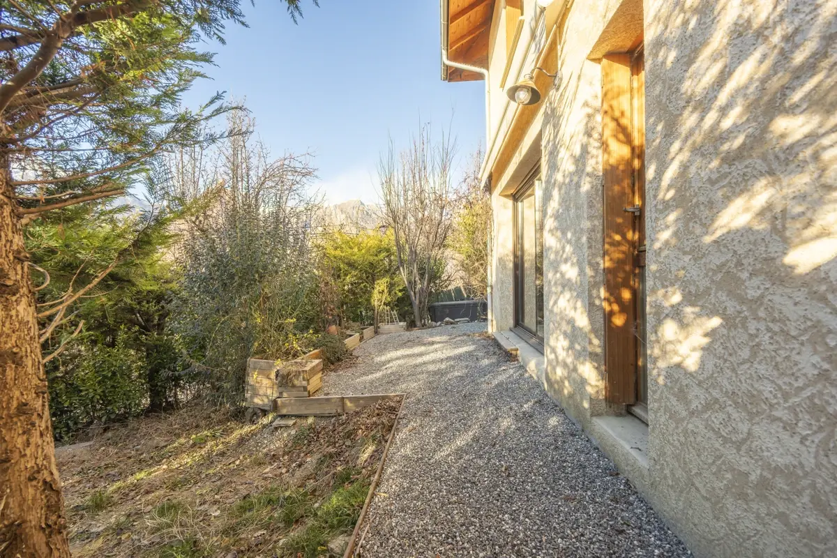 Photo 2 - Maison Type 4 de 100m² avec Garage et Jardin 