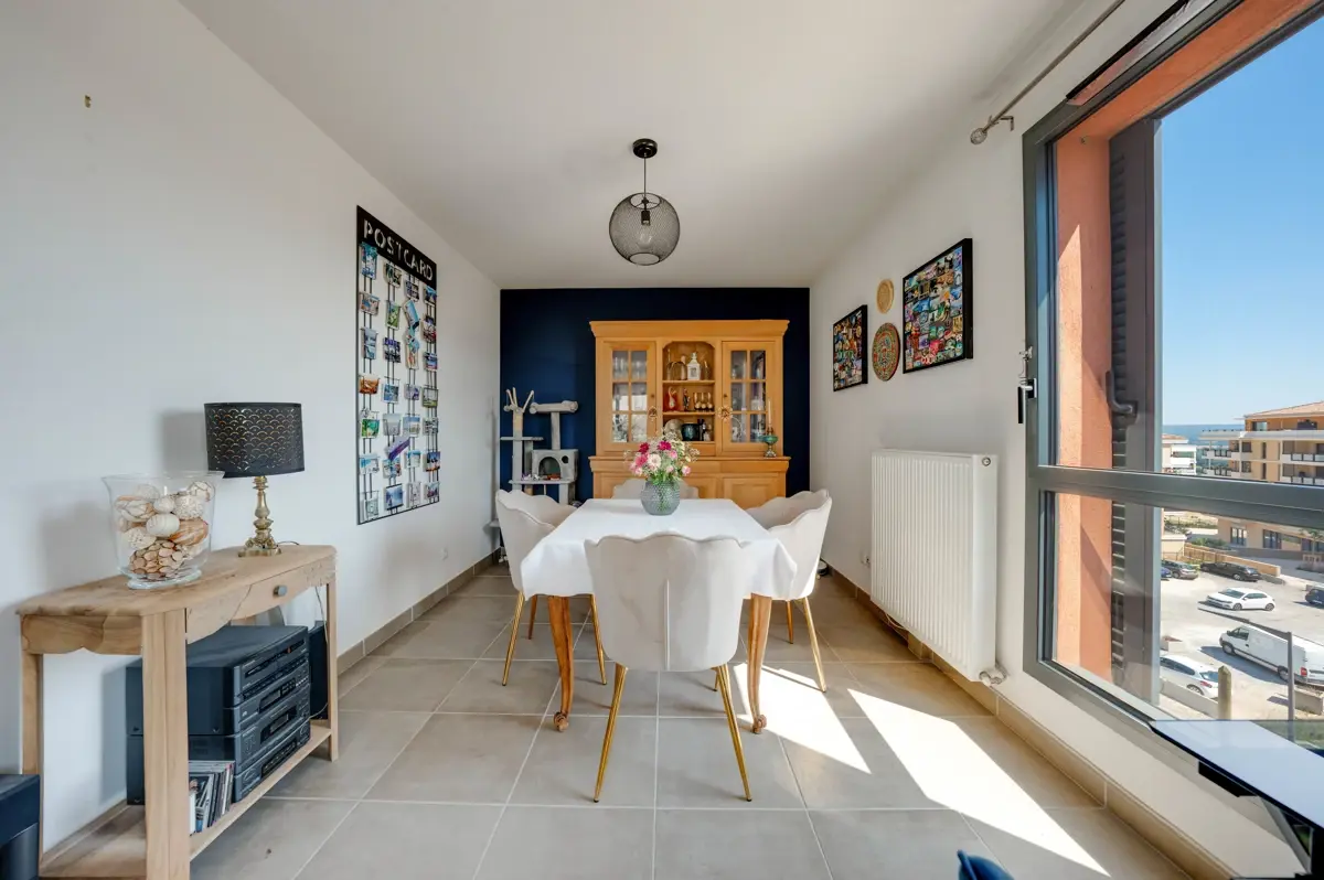 Photo 2 - Appartement 3/4 pièces avec double terrasses à la Duranne