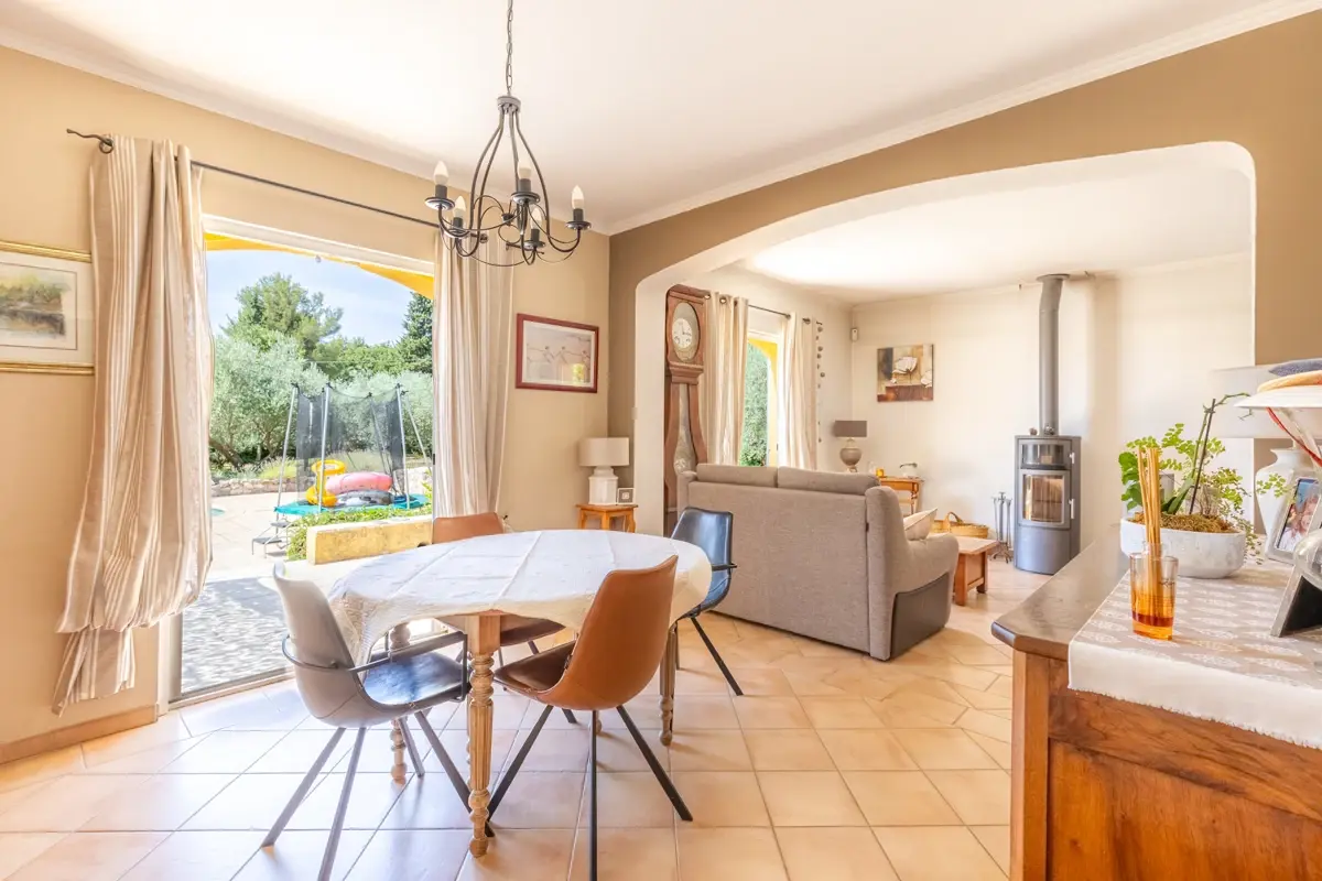 Photo 5 - Maison 180 m2 sur 2 500m2 de terrain avec piscine et jacuzzi sur Aix-en-Provence