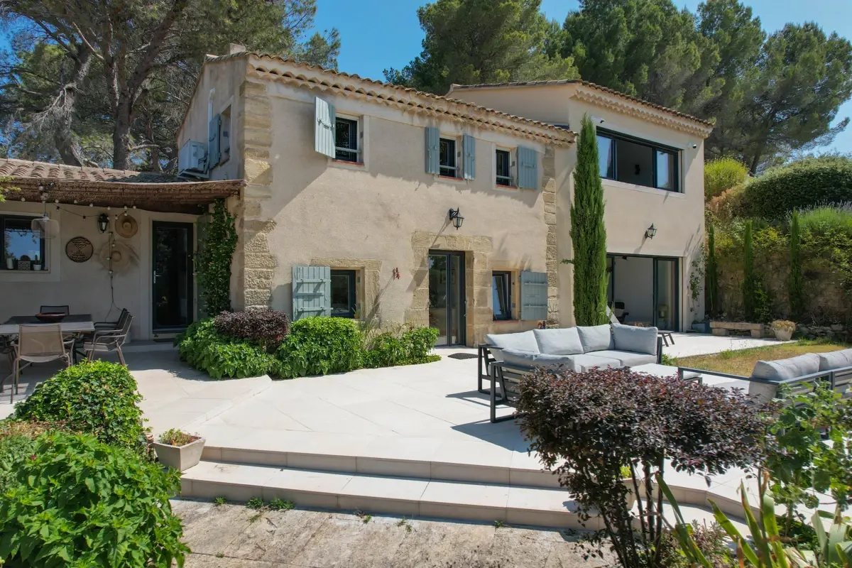 Photo 4 - Bastide Néo-Provençale de 270m2 avec piscine sur une domaine de 3 hectares 