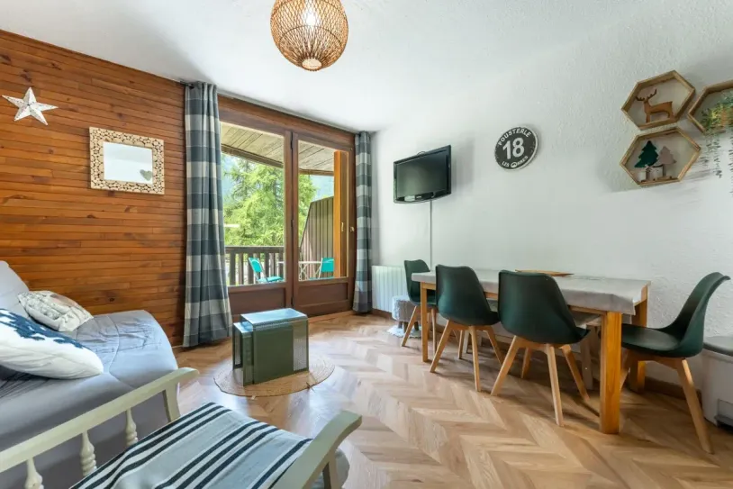 Duplex 3 pièces avec terrasse et place de parking — 5