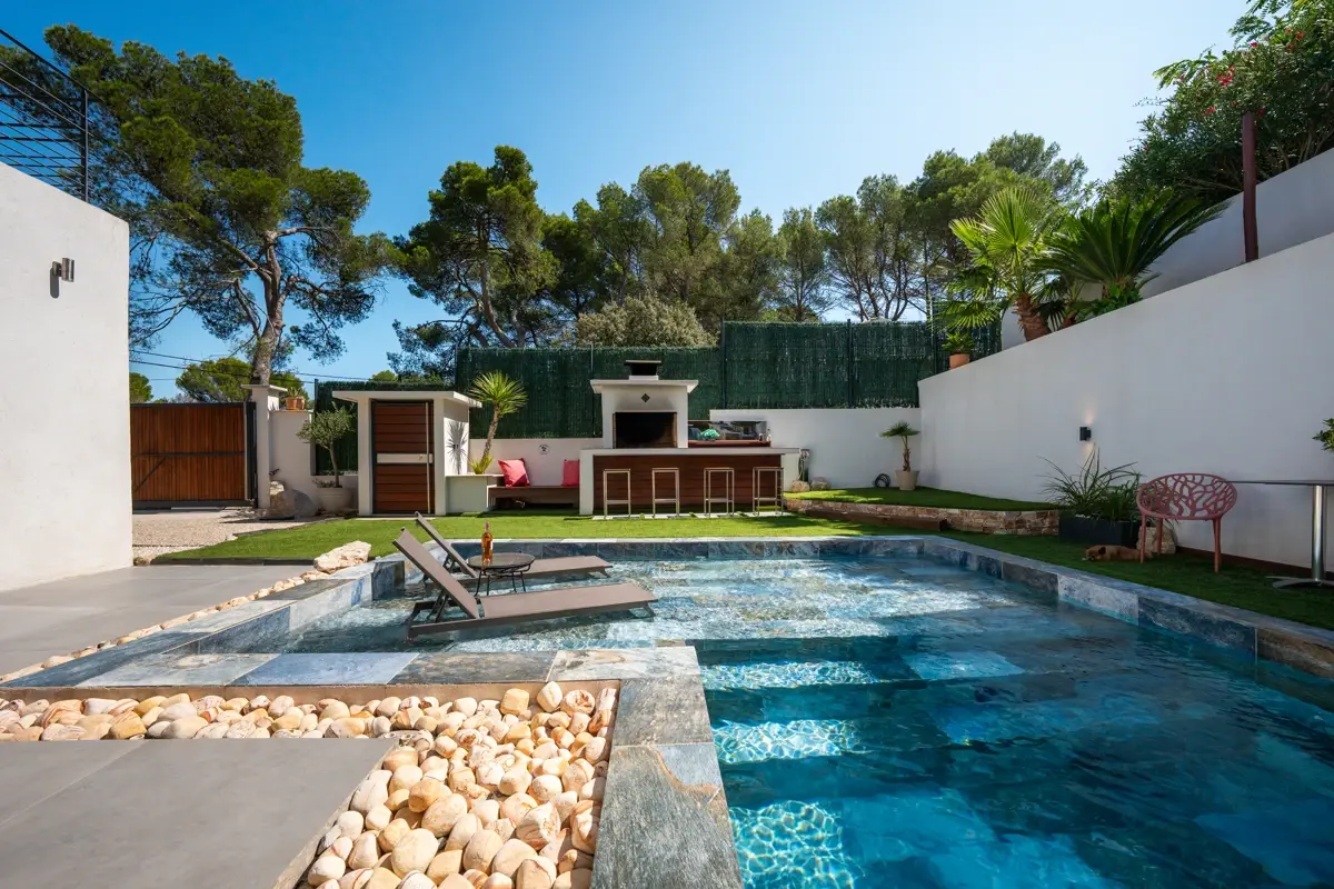 Photo 3 - Villa moderne avec 5 suites, piscine et garage