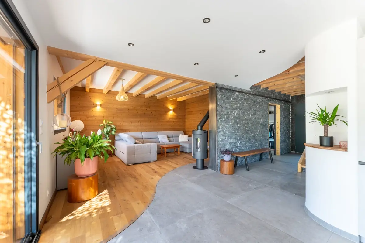 Photo 4 - Chalet de 2025 - 175m² - 5 chambres - Jardin- 5mn d'Embrun et du Lac