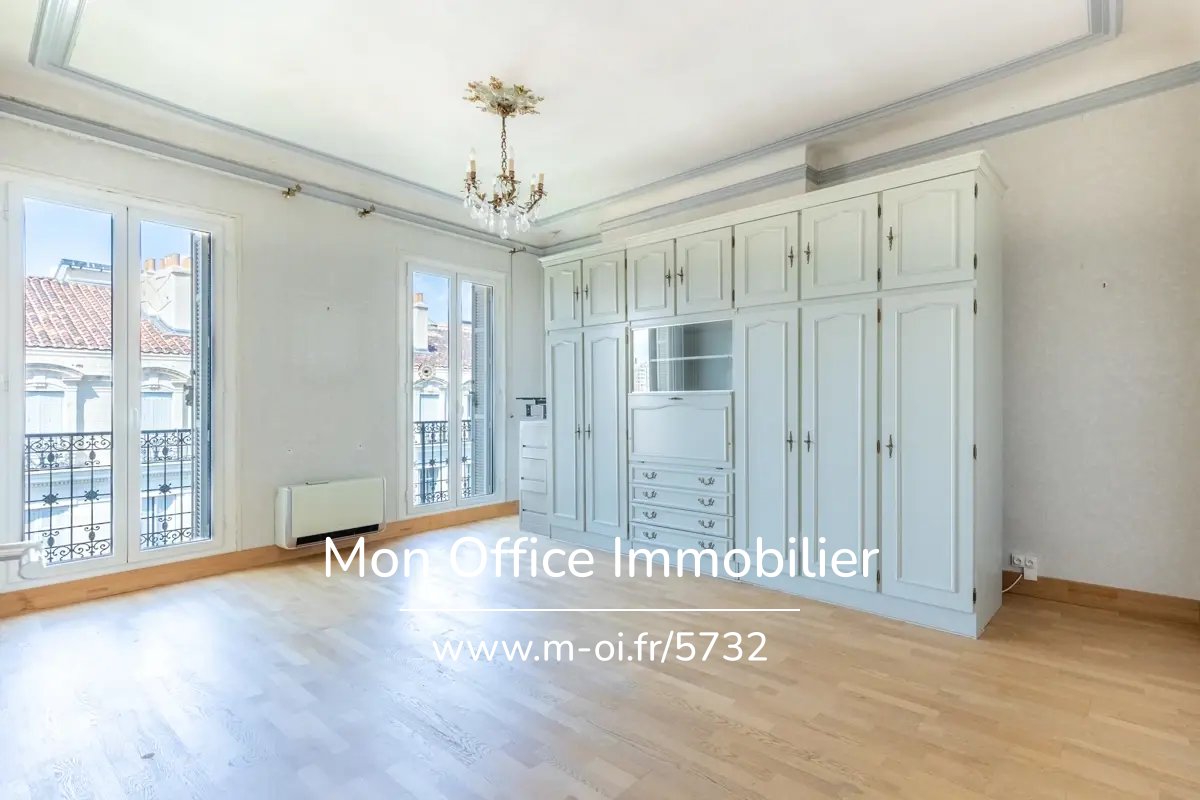 Maison 10 pièces - 8 chambres - Jacuzzi, Piscine, Salle de Cinema - Village à pied — 22