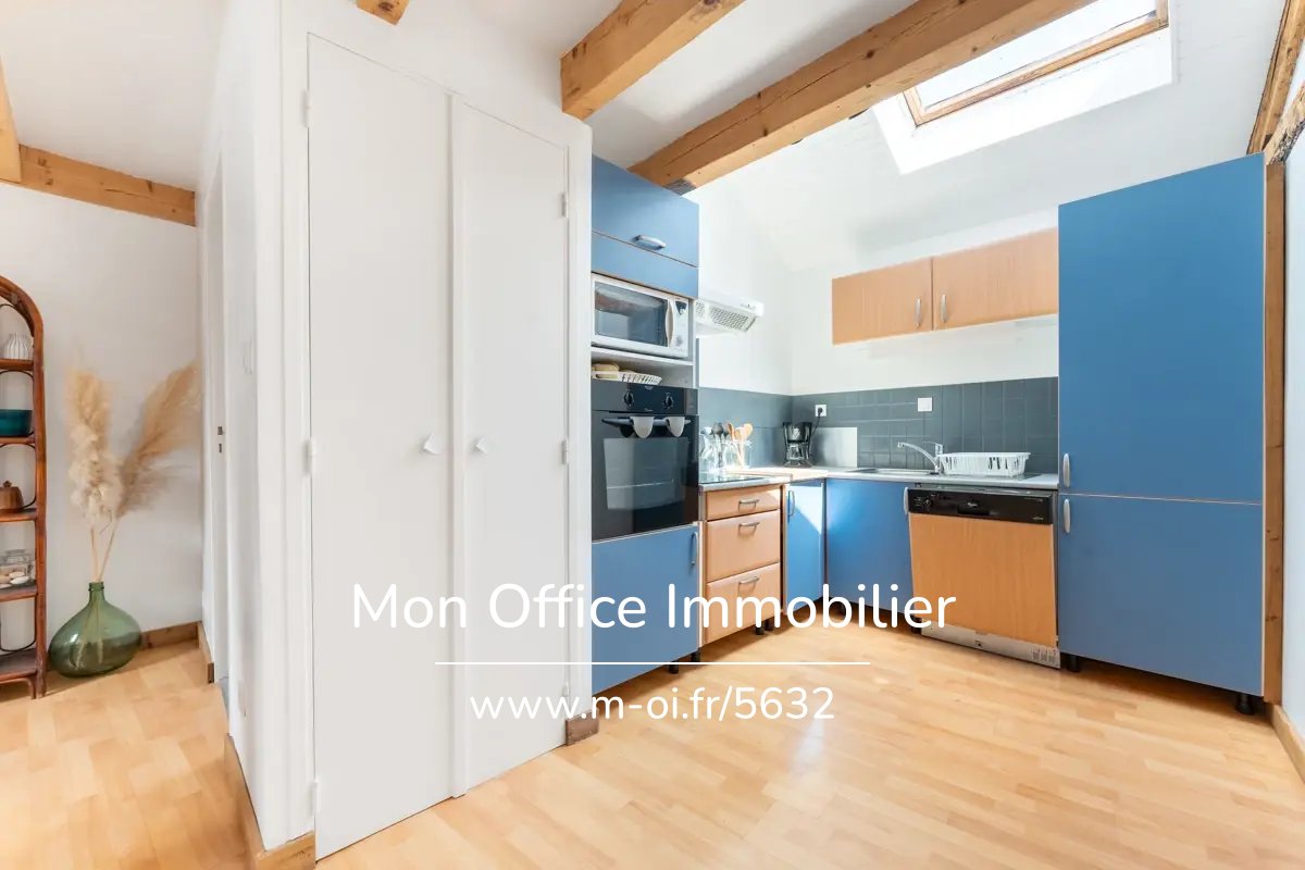 Villa 5 pièces avec piscine, garage et dépendance — 7
