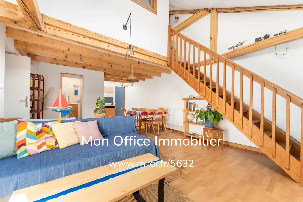 Villa 5 pièces avec piscine, garage et dépendance — 4