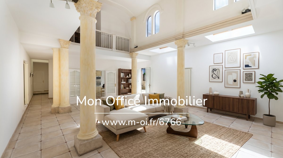 Maison 270 m2 avec sous sol, dépendance de 40 m2 + garage sur 2300 m2 de terrain — 4