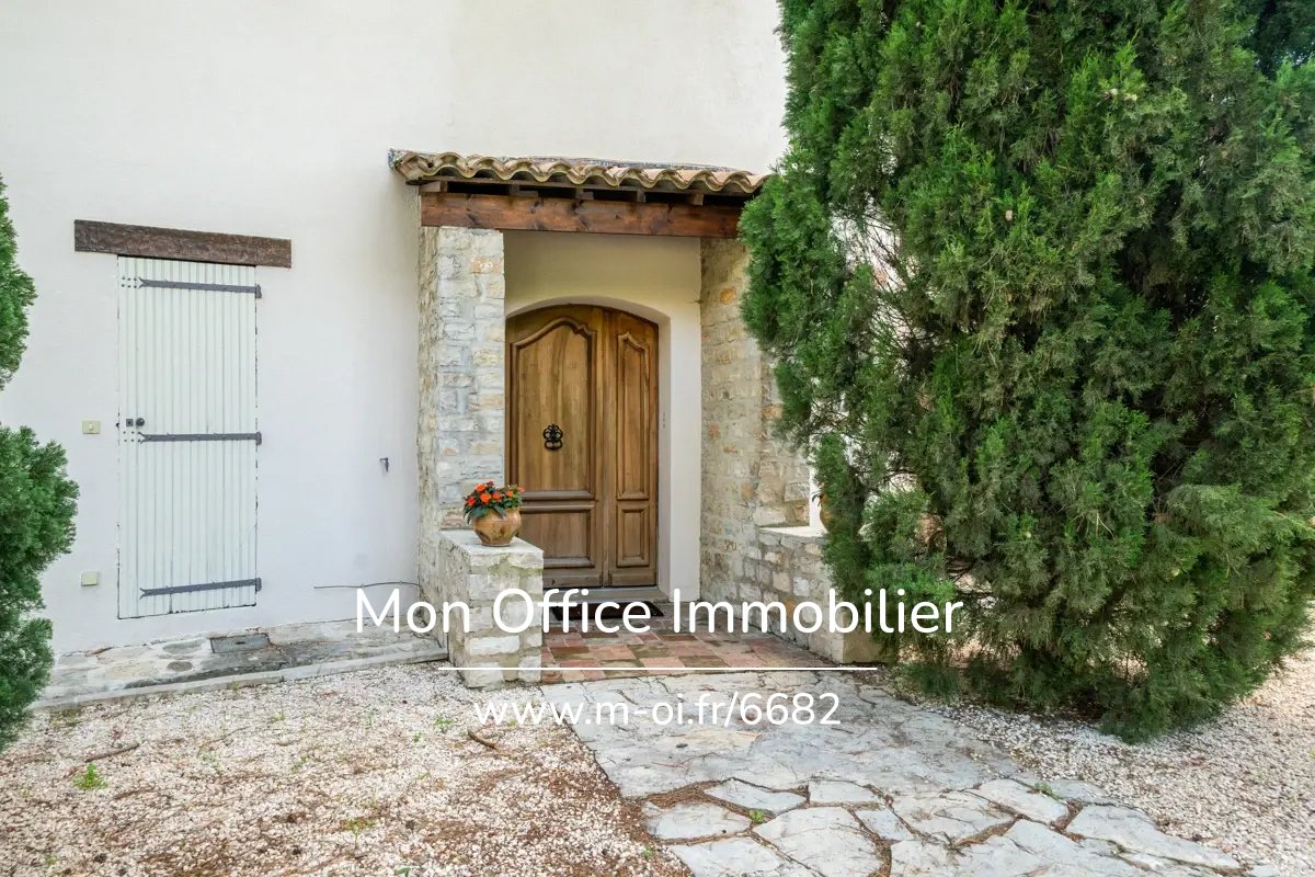 Maison contemporaine 4 chambres - piscine - Le Tholonet — 22