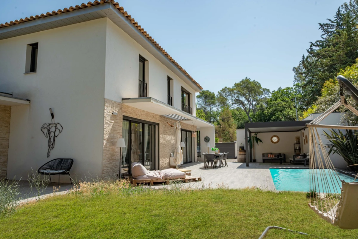 Photo 2 - Maison contemporaine - 4 chambres - piscine 