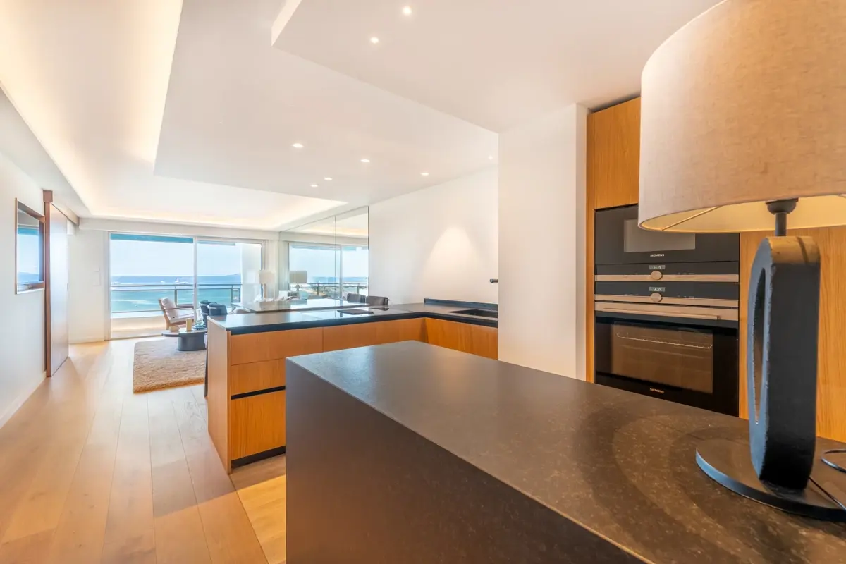 Photo 5 - Magnifique appartement 3 pièces sur la croisette vue époustouflante!!