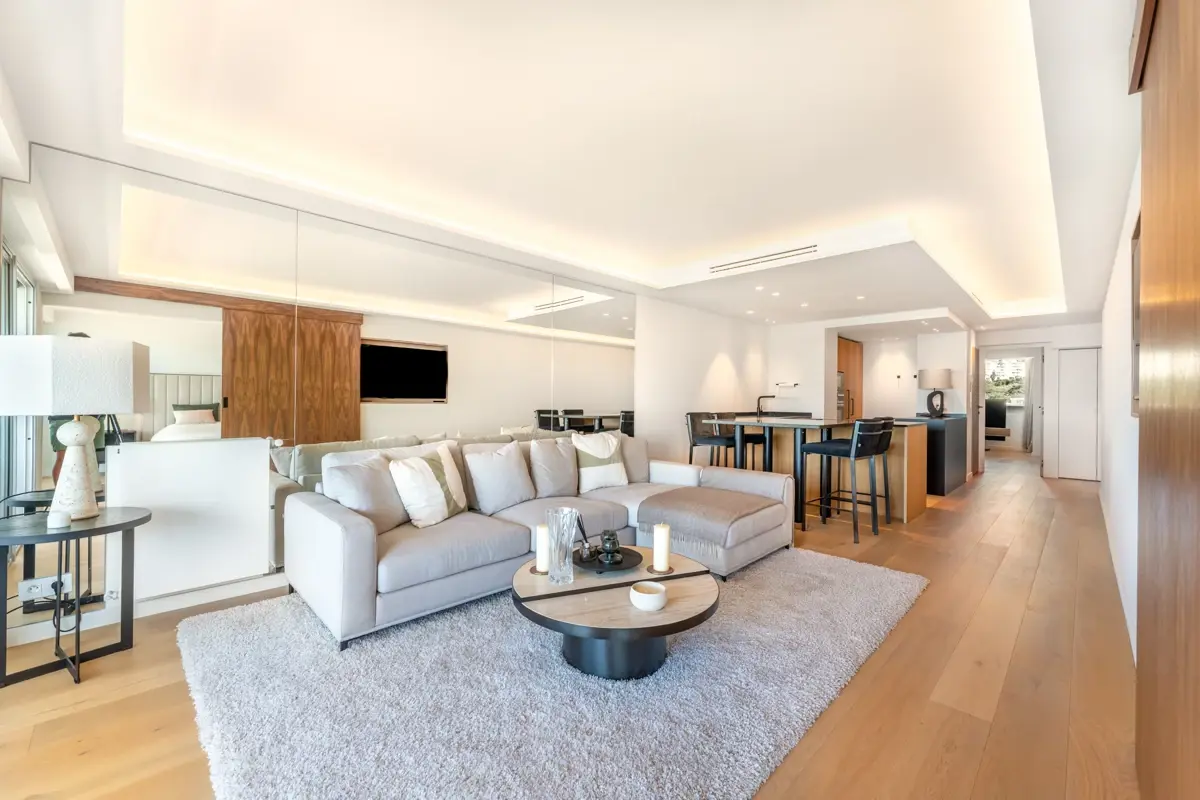 Photo 3 - Magnifique appartement 3 pièces sur la croisette vue époustouflante!!