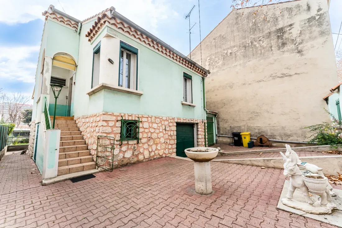 Photo 3 - Maison 3 pièces + garage + jardin à Marseille 14e