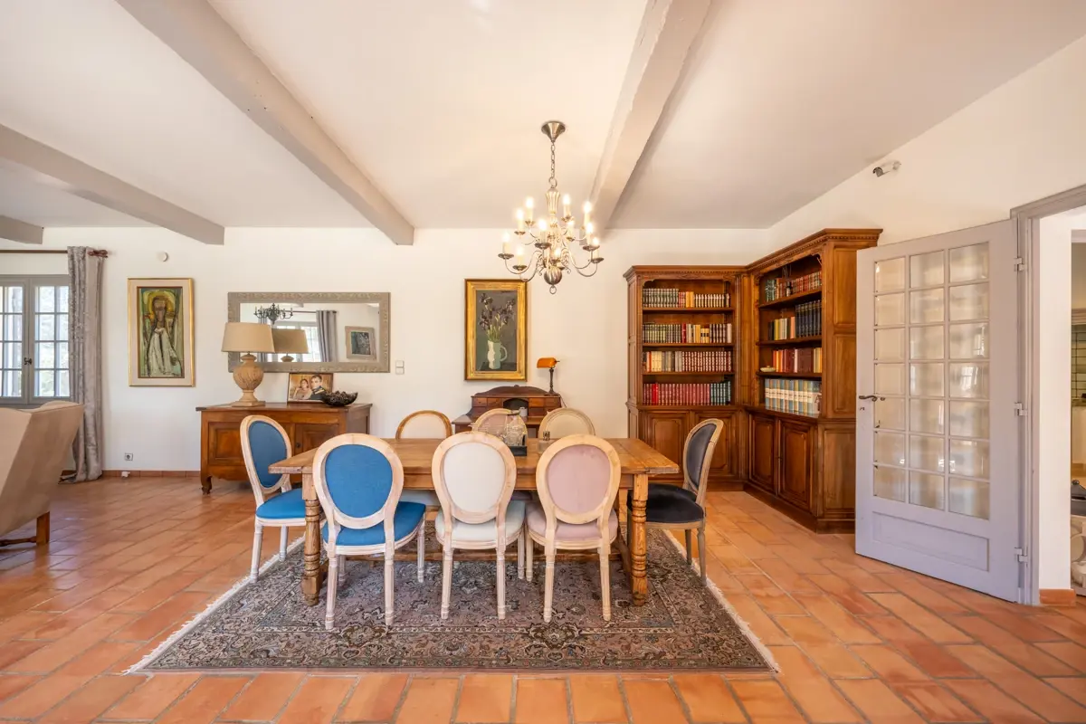 Photo 4 - Mas de prestige 305 m2 avec 4 suites, piscine, jacuzzi et parc arboré – Aix-en-Provence
