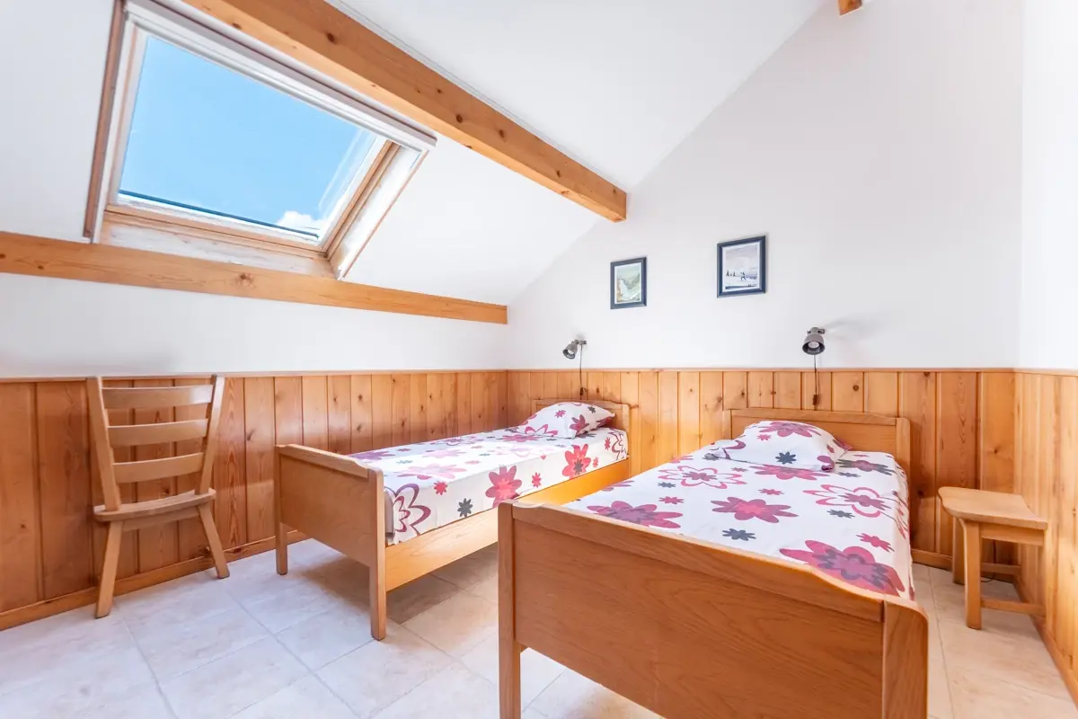 Photo 5 - Gîtes 398 m2 - piscine - vue magnifique sur le Lac